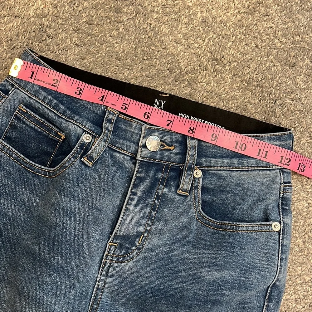 NY & Company | NWT Curvy High-Waist Bootcut Jeans